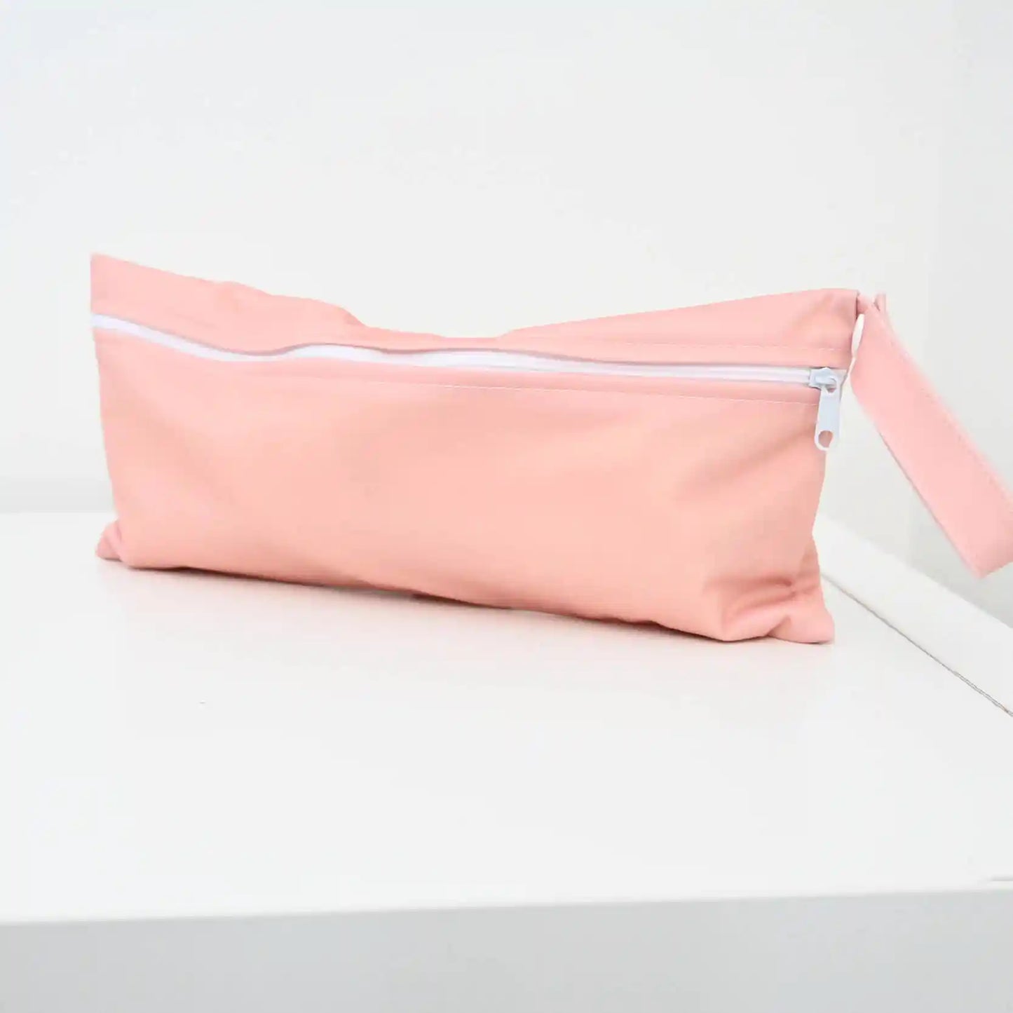 1 pochette étanche (S)